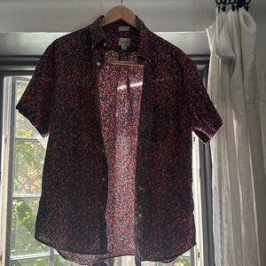 Men’s J.Crew hundred percent linen short, sleeved shirt